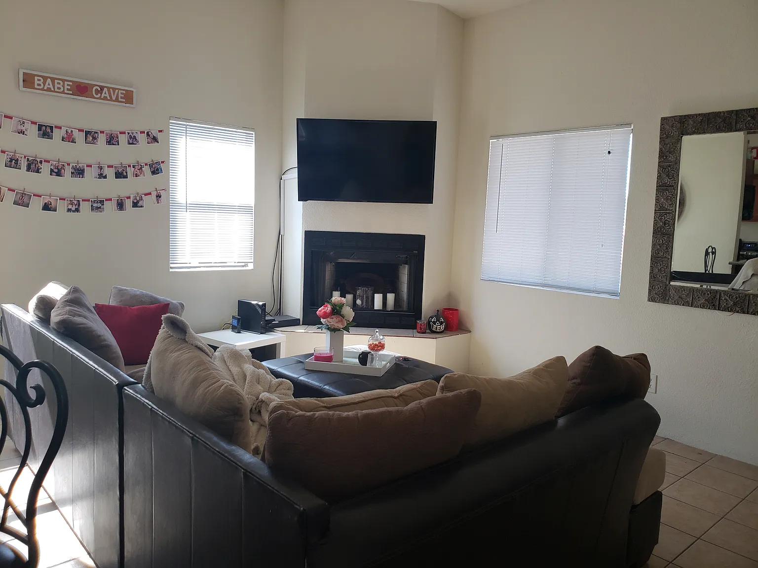 4 bed, 1200 sqft, $3,825 — Photo 2