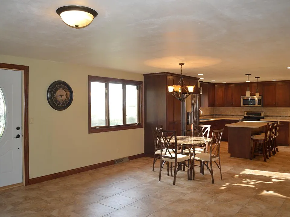 3571 County Line Rd