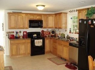 4 Ashten Rue, Winchester, NH 03470