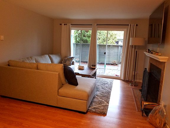 2nd image of 11909 93rd Ln NE APT 201