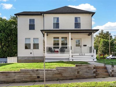 3203 Byron Pl, Saint Louis, MO, 63143