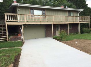 44 2nd Ave, Duluth, MN 55782