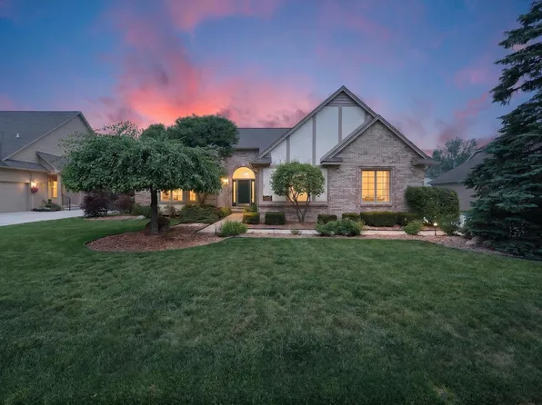 4379 Chablis Dr, Sterling Heights, MI 48314