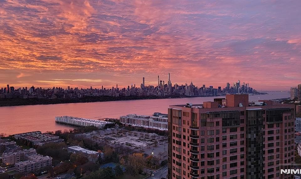 1st image of 250 Gorge Rd APT 28D