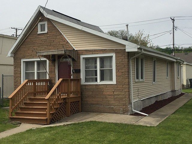 1st image of 823 Moen Ave
