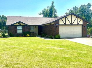 18890 Oakwind Rd, Choctaw, OK 73020