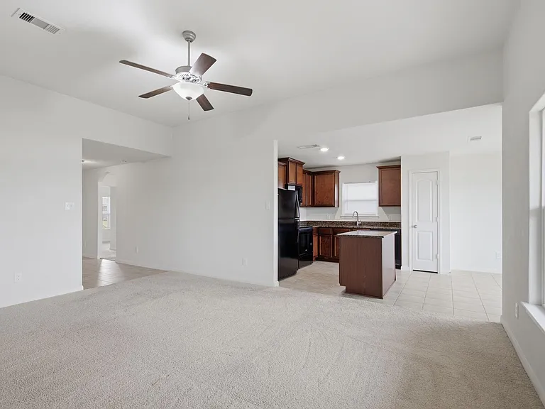 1069 Mule Ridge Dr — Photo 10