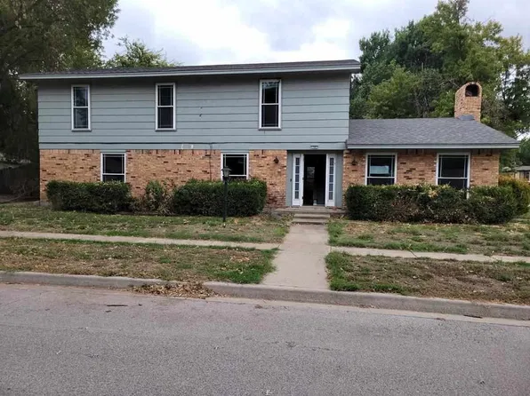 1301 NE Quail Creek Cir, Lawton, OK 73507