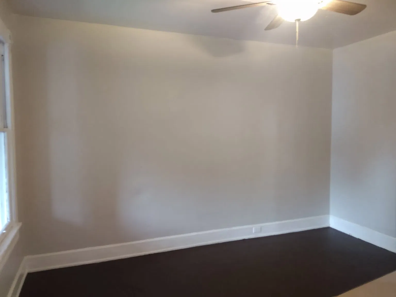 2 bed, 920 sqft, $850 — Photo 2