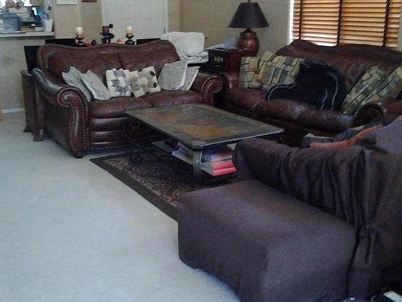 3rd image of 1431 W Armstrong Way