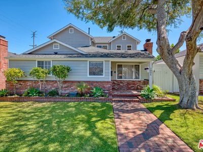 7004 W 85th St, Los Angeles, CA, 90045