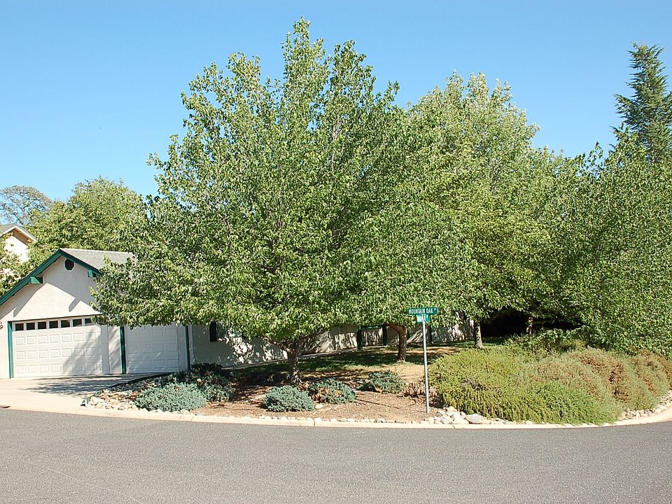 17591 Wild Oak Drive