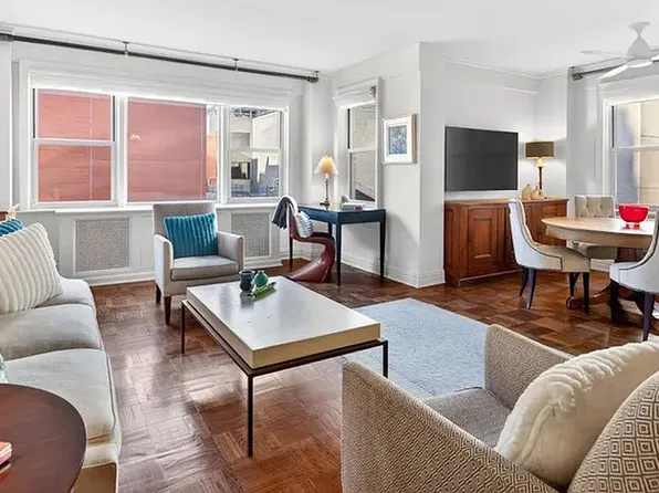167 E 67th St APT 8A, New York, NY 10065
