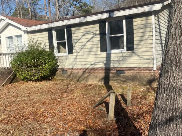 323 Neville Street, Princeville, NC 27886