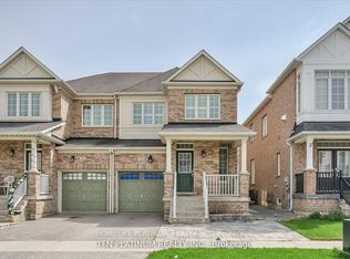 29 Brown Ln S, Whitchurch Stouffville, ON L4A0V1