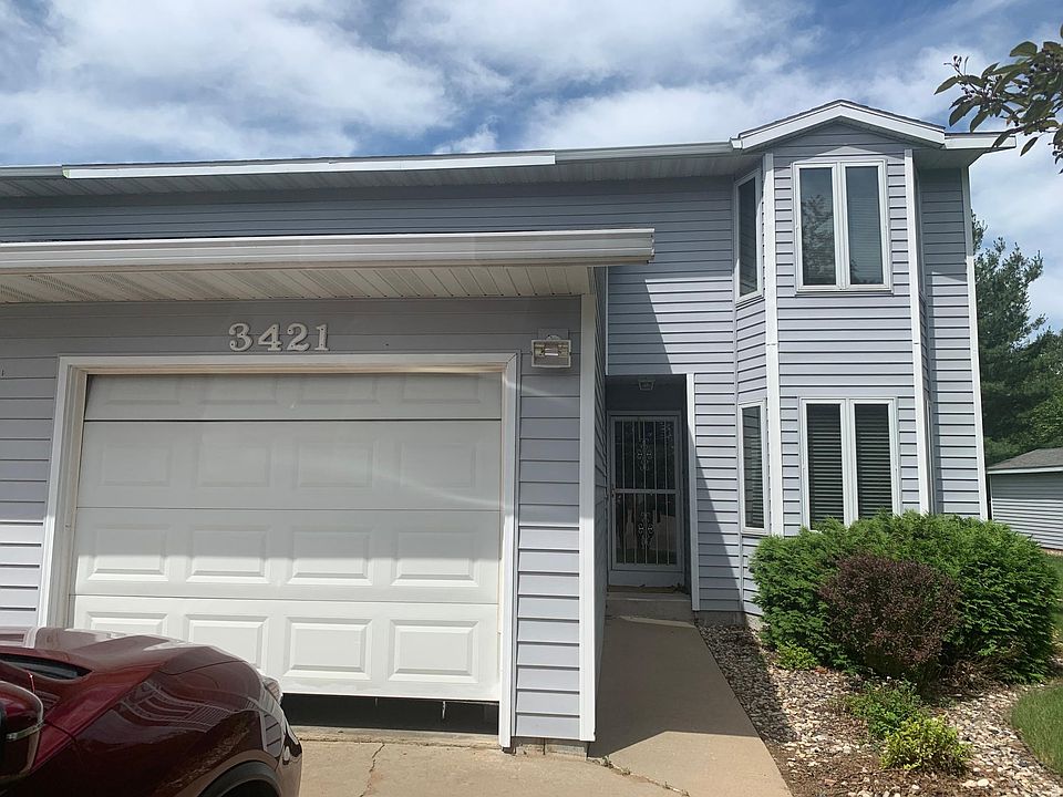 1st image of 3421 Rosewood Dr