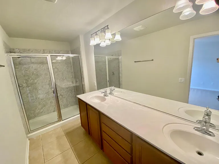 7718 Fairgrove Ave — Photo 17