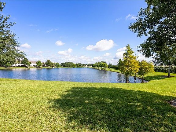 3rd image of 13812 Dove Wing Ct