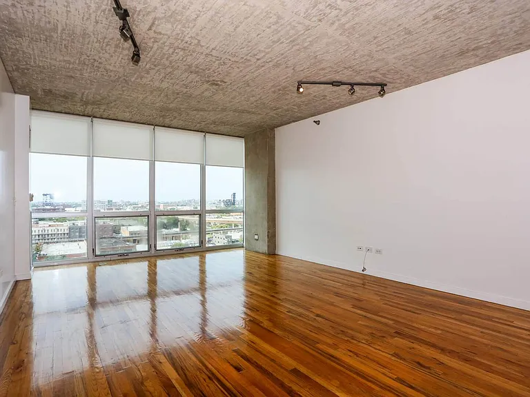 1845 S Michigan Ave #1204 — Photo 4