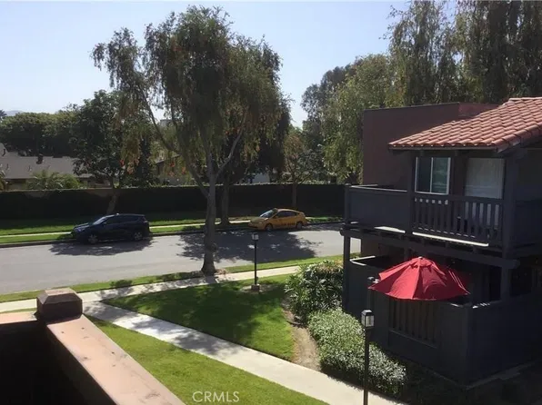 1345 Cabrillo Park Dr APT J14, Santa Ana, CA 92701
