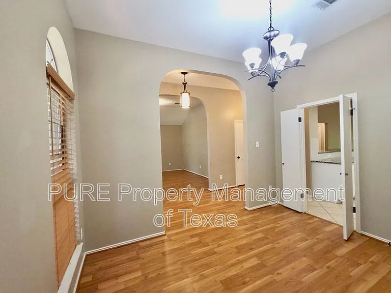 1604 Copperhead Cv — Photo 12