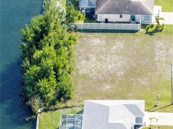 623 SW 22nd TER, CAPE CORAL, FL 33991