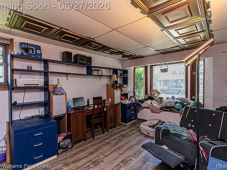 20510 Luna St — Photo 18