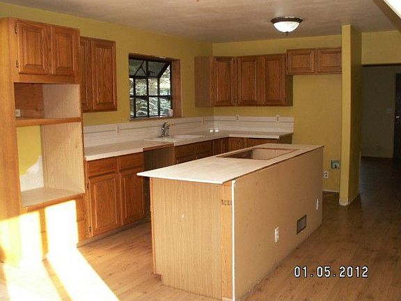 5th image of 32409 Morgan Dr