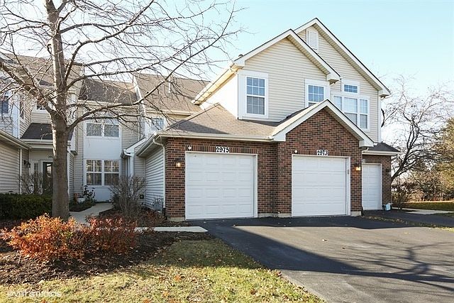 1st image of 2975 Kentshire Cir #0