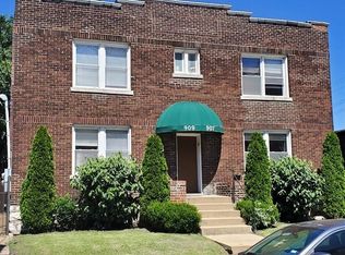 907 S Sarah St #2N, Saint Louis, MO 63110