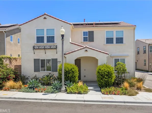 501 Olinda Way, Santa Paula, CA 93060