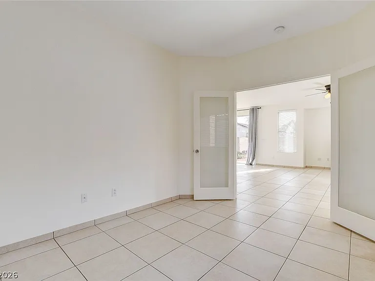 10261 Bentley Oaks Ave — Photo 24