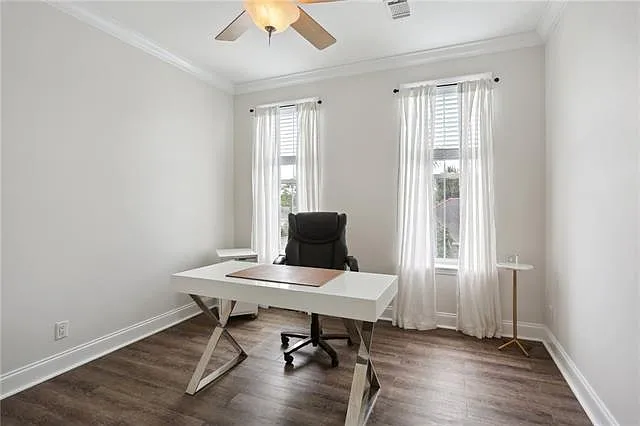 740 Florida Blvd — Photo 24