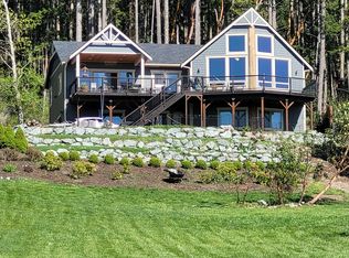 1487 Magnolia Ln, Camano Island, WA 98282