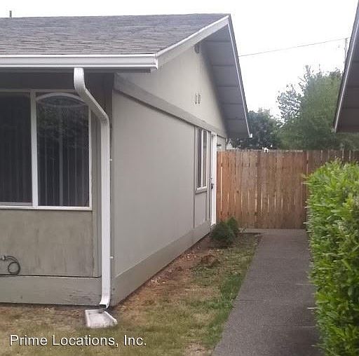 1st image of 1410 Alanna Dr SE APT 05B