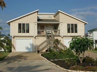 1803 Tiki Dr, Tiki Island, TX 77554