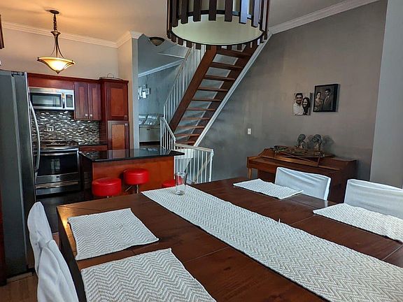 2nd image of 366 Bradley Ave