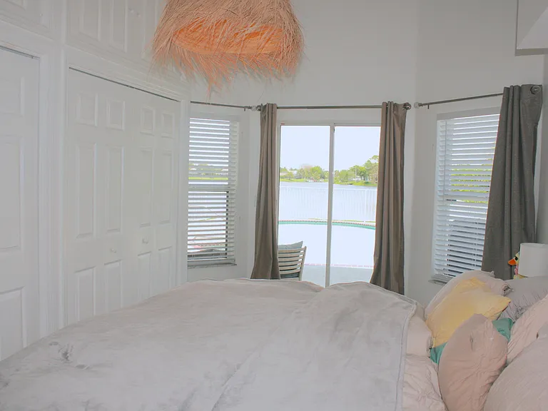12744 Meadowbreeze Dr — Photo 12