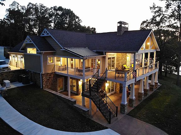4th image of 76 Sunset Ln