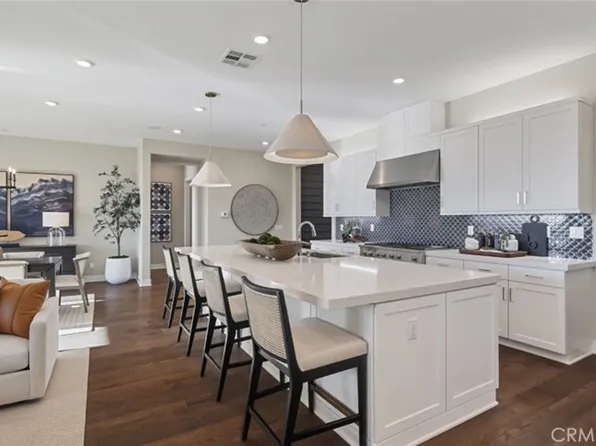 29405 Via Destello, Valencia, CA 91354