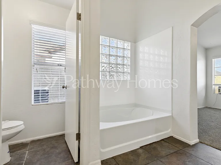 7704 W San Juan Ave — Photo 17