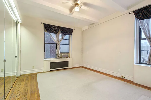 Sold by Citi Habitats | media 16