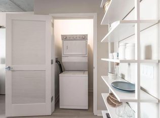430 N Clark St #903, Chicago, IL 60654