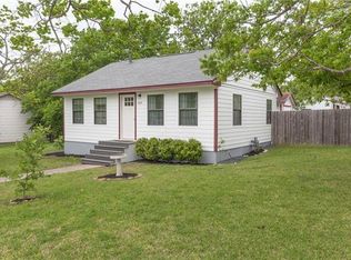 209 Oscar St, Taylor, TX 76574