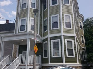 8 Darling St, Roxbury, MA 02120