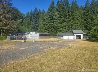 24707 State Route 706 E, Ashford, WA 98304