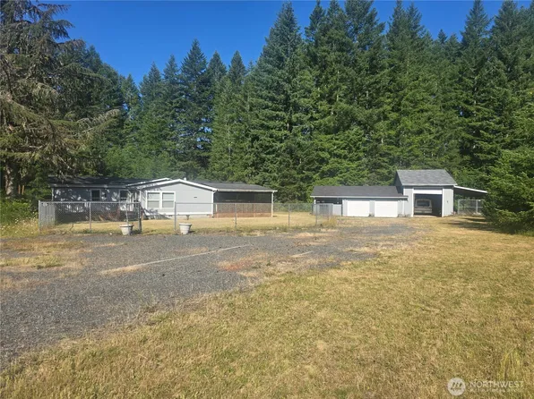 24707 SR 706 E, Ashford, WA 98304