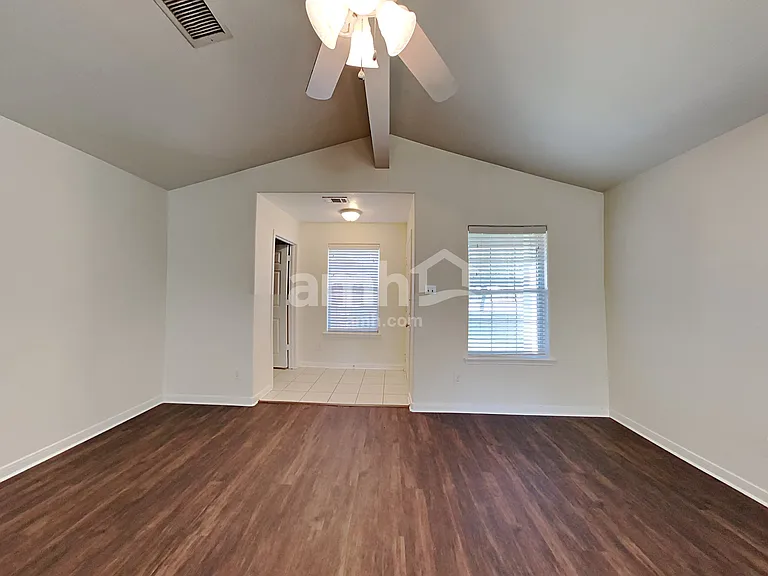 28902 Llano River Loop — Photo 6