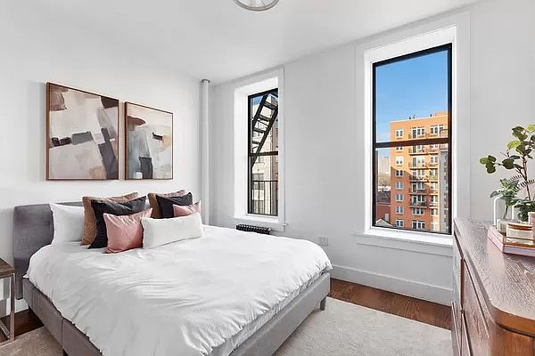 1st image of 66 W 138th St #5E