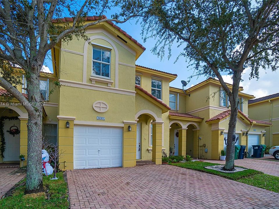 1st image of 8641 NW 112th Ct